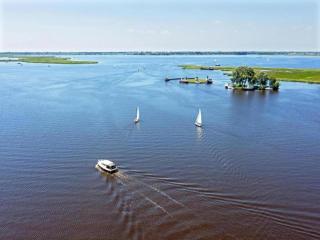 Family House in Grou near Water Sports - 8