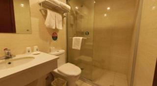 GreenTree Inn Zhenjiang Babaiban Express Hotel - 6