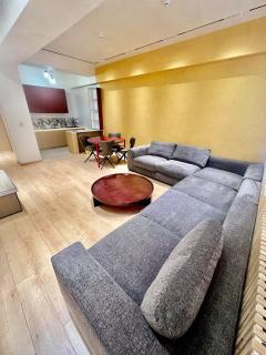 Prime Central Stay City Apartment Bliss - 3