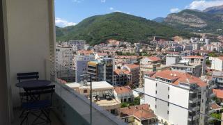Status-M Apartments WOW - 2
