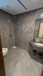 Simple 3 bed Apt across Giga mall with pool - 7