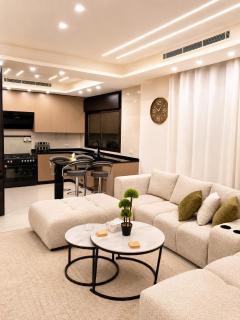 Der Ghbar Luxury Stay, BBQ & Terrace ,Jacuzzi - 0