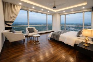 LMY Designer Boutique Hotel Apartments Opposite Centaurus Mall- Islamabad - 1