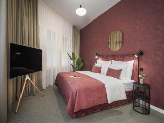 Crown Palace Apartments by Adrez - 6