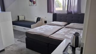 Ferienwohnung Berlin - Schönefeld Flughafen mit Küche - 7