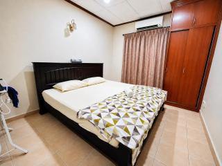 Bucketland Villa 4 Alor Gajah Melaka - Private Pool & Karaoke - 1