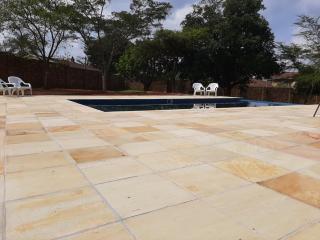 Avocado Grove Guest House - 8