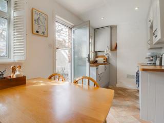 The Cycling Cottage - 7