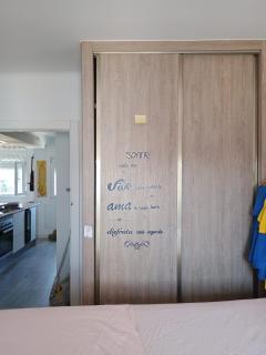 Habitacion con cama doble cerca a Plaza Castilla - 1
