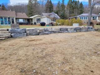 Pines Bay Waterfront cottage with Hot tub! - 5