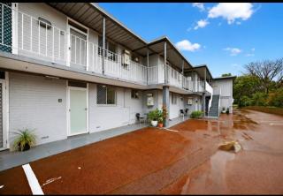 Near Subiaco & Hospitals Parking & WiFi - 8