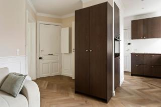 Luxury Renovated Apt - 1