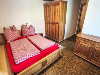 Holiday Home Ferienhaus Stutz Hausteil links by Interhome - 6