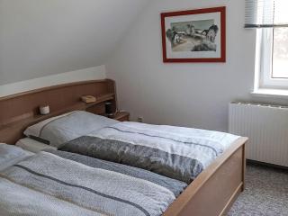 Apartment Komfortable Ferienwohnung mit großem Garten by Interhome - 1