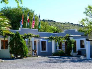 The Hudson Guesthouse & Suites - 4