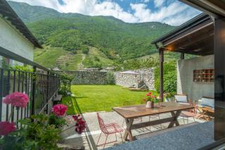 Dimora La DolceVilla - Charming Wine Estate Retreat near Bernina Express - 7