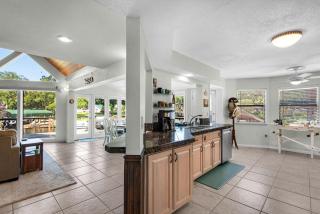 Stunning Waterfront Home with Private Dock at Lakeside - 6