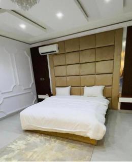Swerve Apartments - 3