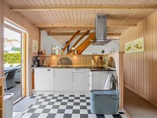 Holiday Home Elviira - 200m from the sea by Interhome - 5
