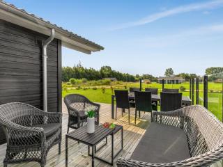 Holiday Home Hellevi - 900m from the sea by Interhome - 4