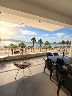Lungomare Luxury Seaview Suites - Valona - 3