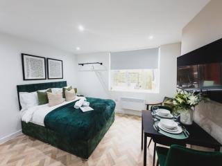 High Town Hideaway - 2
