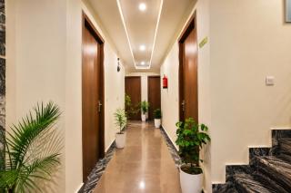 Sunburry Hotel Tapovan Rishikesh - 1
