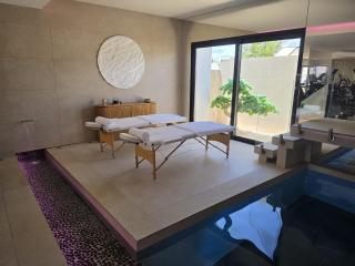 Ocean View Apartment with Own Private Gym Sauna & Plunge Pool - 5