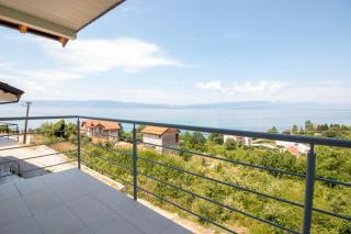 VILA NAUM - 6