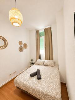 Fernan Gonzalez Street, Private rooms - 6