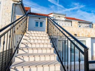 Holiday Home Lili by Interhome - 9