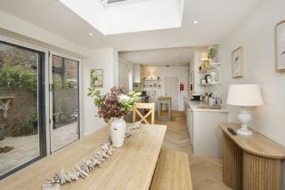 St Olaves House Sleeps 10 - 9