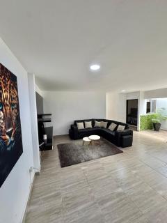 Spacious home in Laureles Estadio Medellin - 6