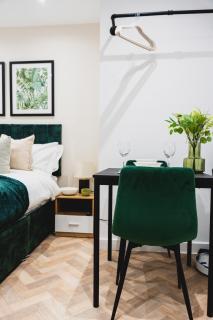The Urban Nest - 8