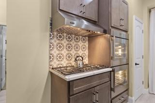 Spacious 4BR Near Soulard & Busch Stadium | Fenced Parking | Dog-Friendly - 4