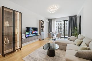 Cecile Central Paltim - Rafinament si Confort Premium - 0