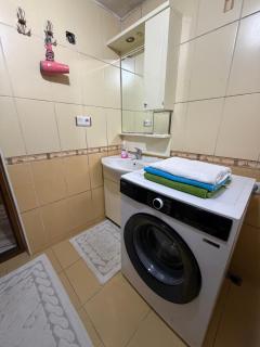 BAHAR APART - 8