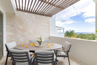 Valen 1 - Oceanfront Penthouse at The Reef - 4