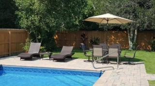 Beautiful 6-Bedroom Escape Featuring a Private Pool - 3