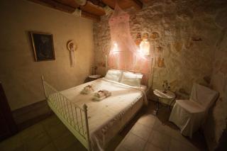 Revera Traditional Stone Villas, Apartments & Studios - 7