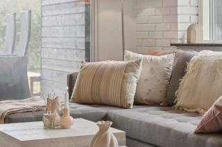 Luxurious Newly Renovated Vacation Home - 5