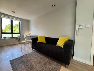 The Harrier House - Boutique Exeter Stay - 5
