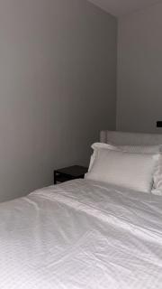 Modern & Comfortable Studio Retreat - 1