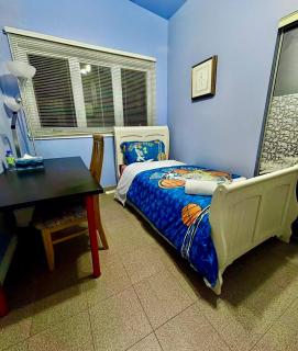 Bright Private Room near Montreal Fast WiFi - 8