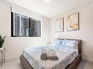 First 2005 Miami City Signature Residence - 1