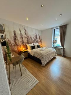 Stay COZY - 2 FeWo bis 8P - Parkplatz - Boxspring - 0
