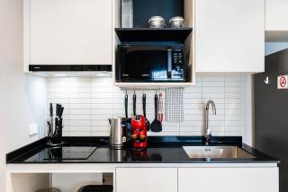 Legendary Azure 1BR Apartment Bangtao - 9