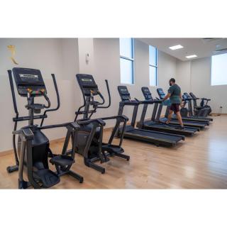 Modern 1BR with Balcony - Water's Edge Yas Island - 7
