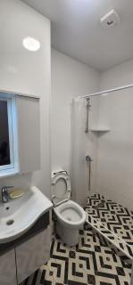 Sunbeam Beachfront Apartment Kobuleti - 2