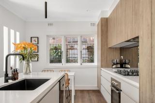Renovated 1 Bedroom in Paddington - 9